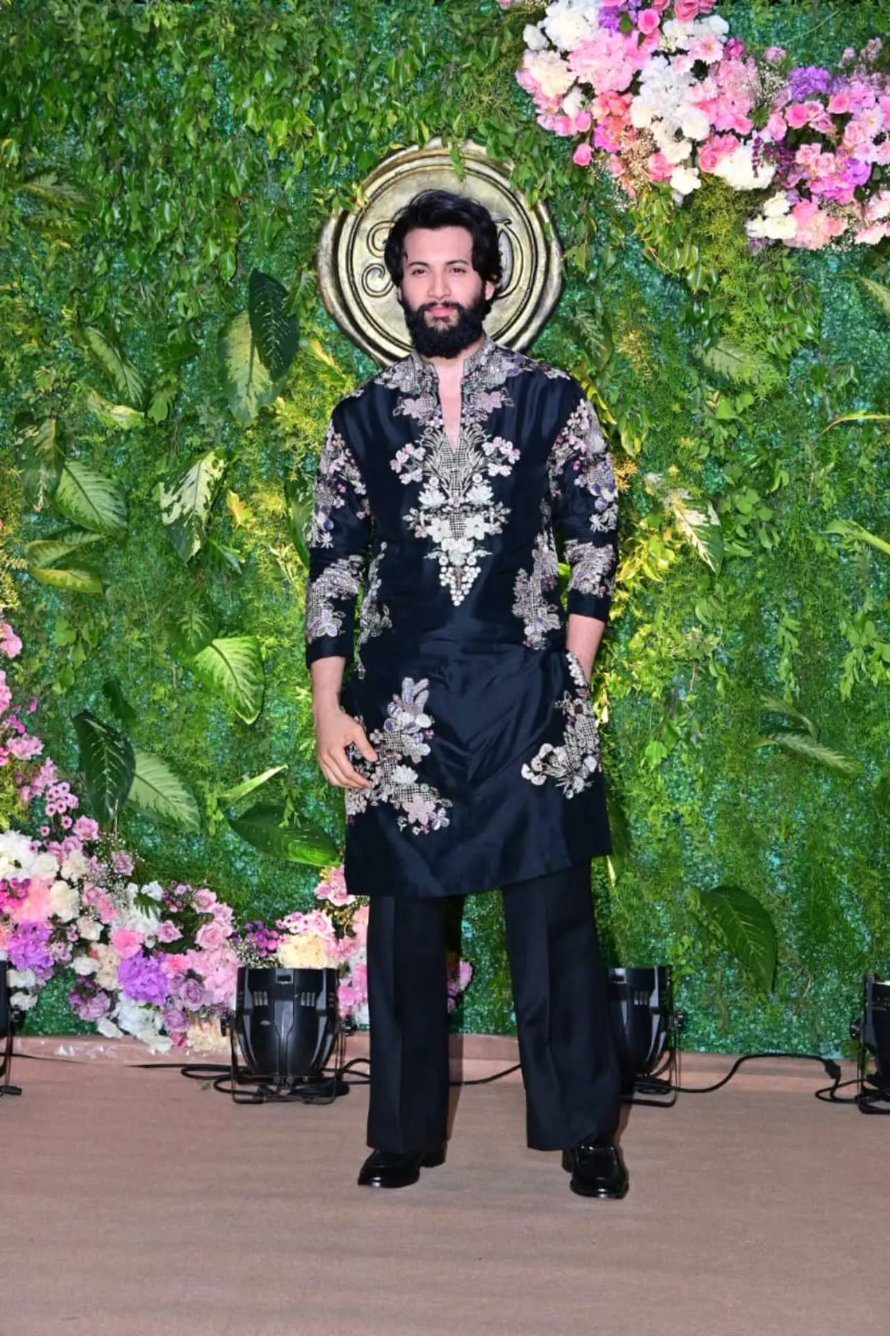 Rohit Saraf looked effortlessly stylish in a black kurta and matching pants at the event. His kurta featured delicate embroidery detailing around the neckline and front.